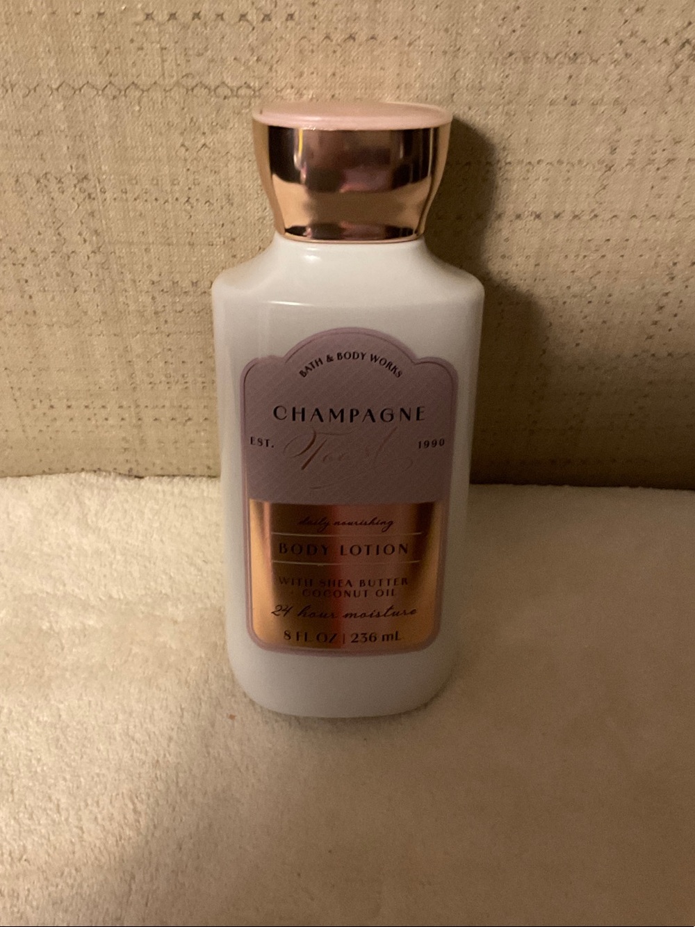 Bath & Body Works Champagne Toast Daily Nourishing Body Lotion Body Lotion 8 fl